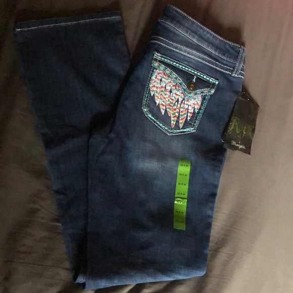 Wrangler Denim - Wrangler Rock 47 ultra low rise bootcut jeans